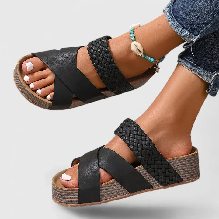 Cascadia Sandals