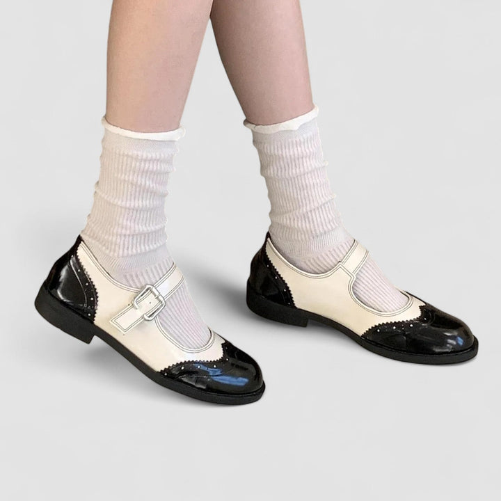 The Rowan Everyday Flat