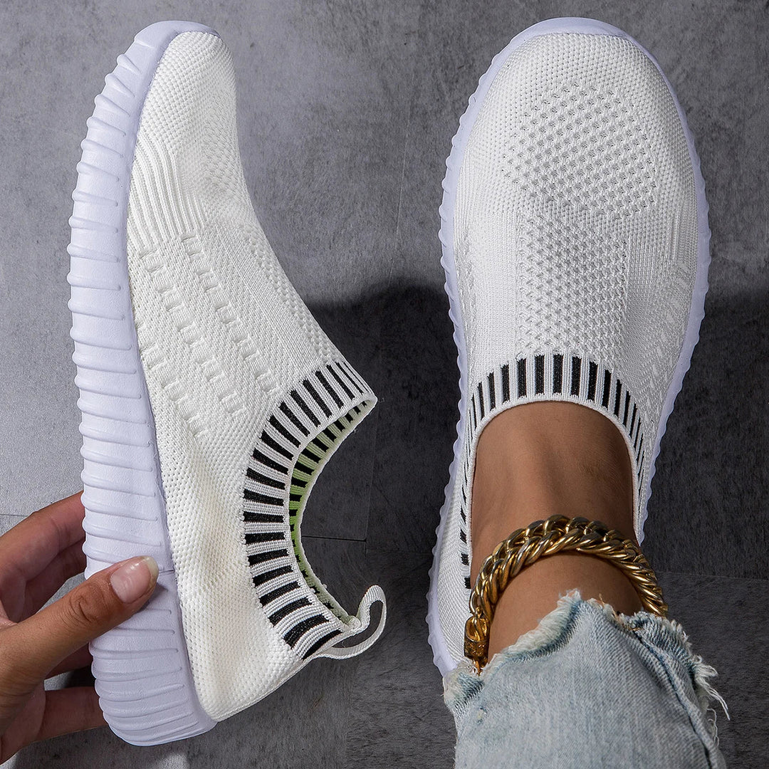 Crisbetha Lake Sneakers