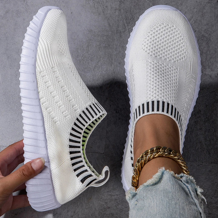 Crisbetha Lake Sneakers