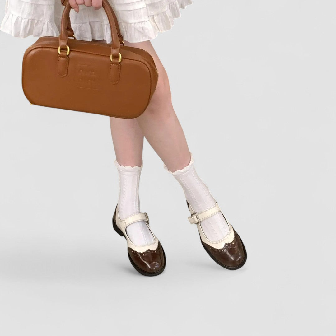 The Rowan Everyday Flat