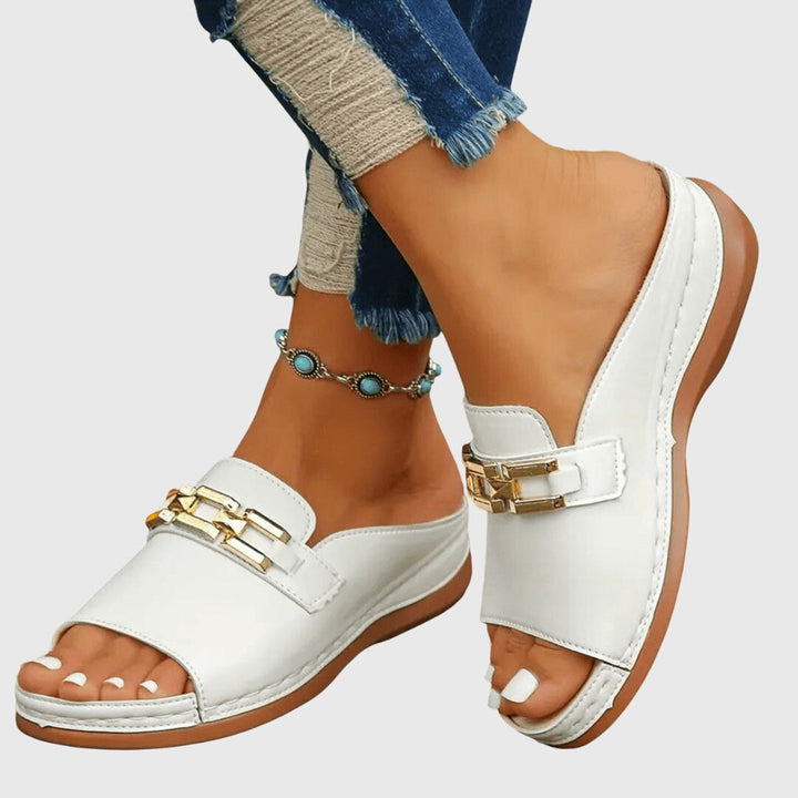 Cedar Sandals