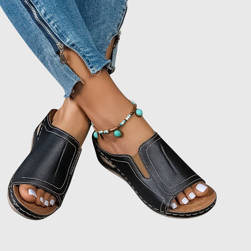 Cedar Sandals
