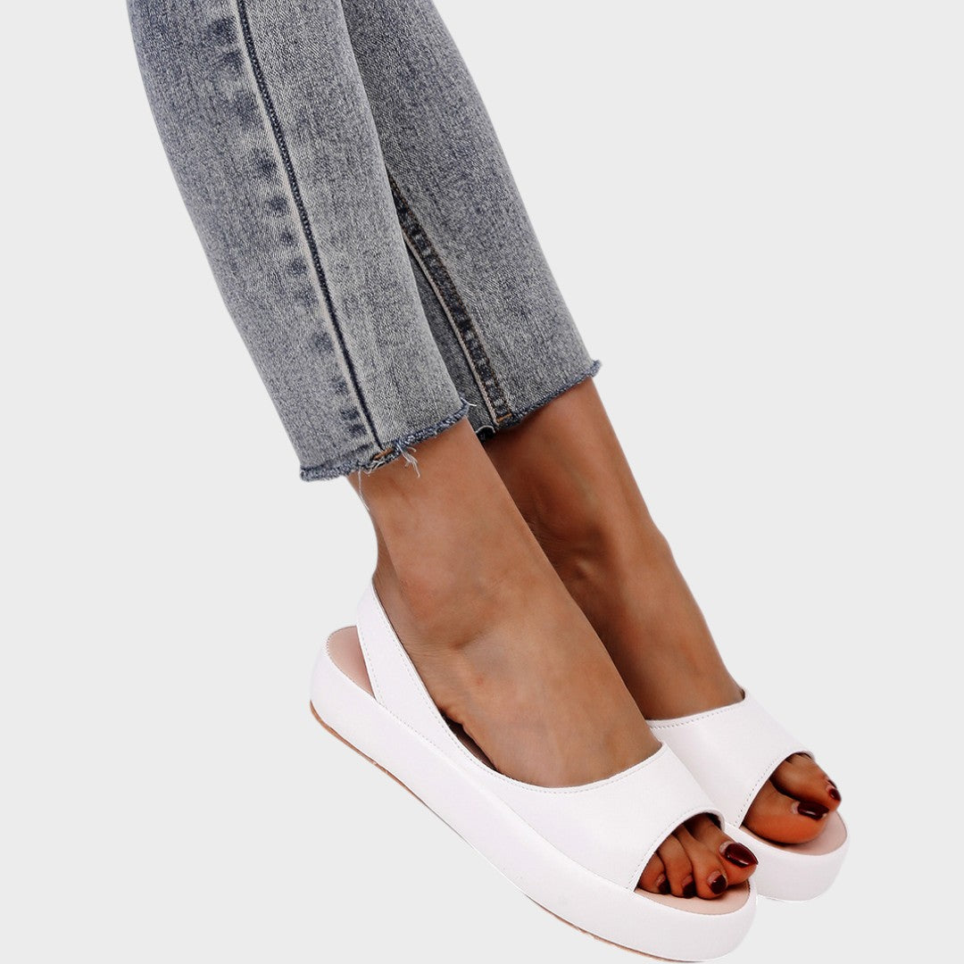 Caryzzaa Sandals Lakeview